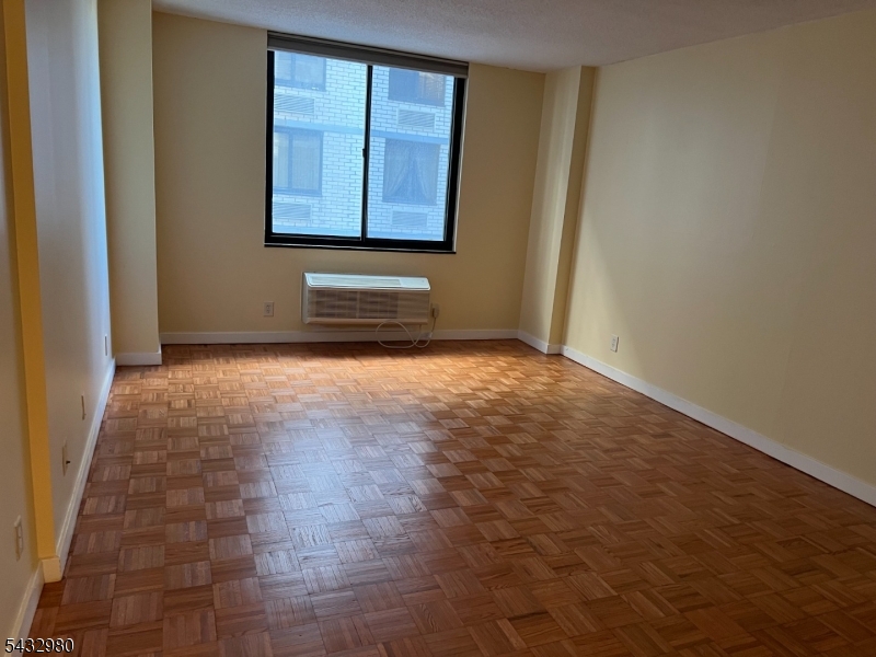 316 Prospect Ave 3c Property Photo 9