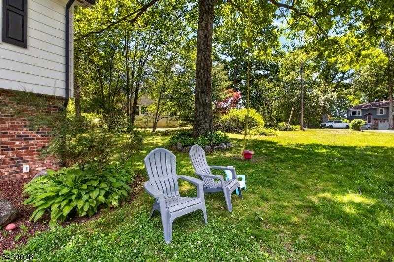 19 Circle Dr Property Photo 32