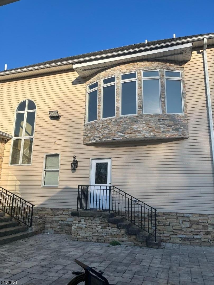 19 Violet Trl Property Photo 4