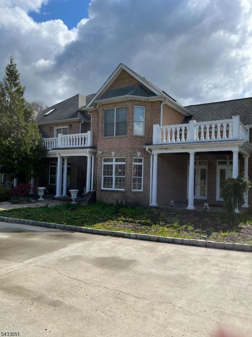 19 Violet Trl Property Photo 8