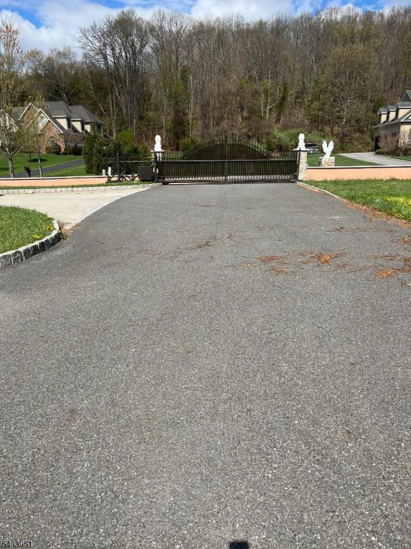 19 Violet Trl Property Photo 24