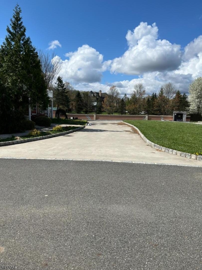 19 Violet Trl Property Photo 25