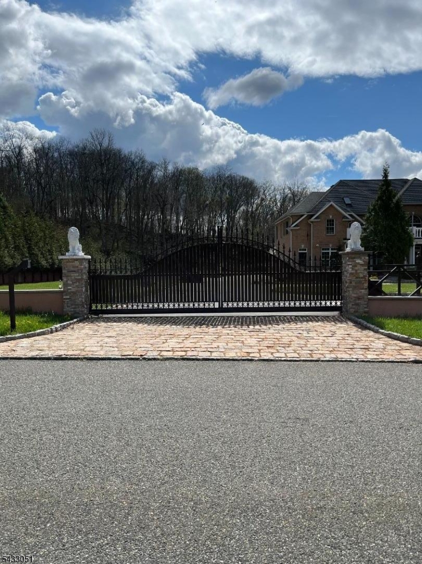 19 Violet Trl Property Photo 27