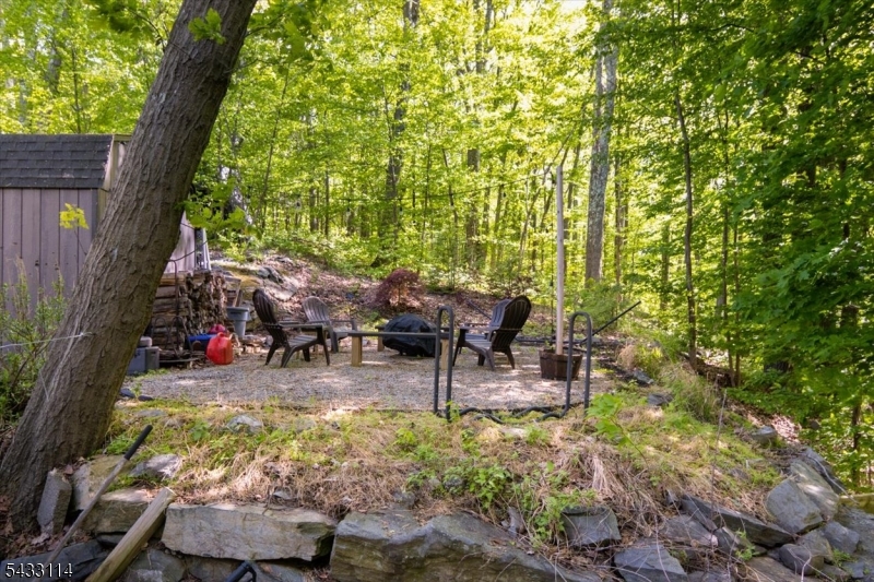 7 Glen Dr Property Photo 24