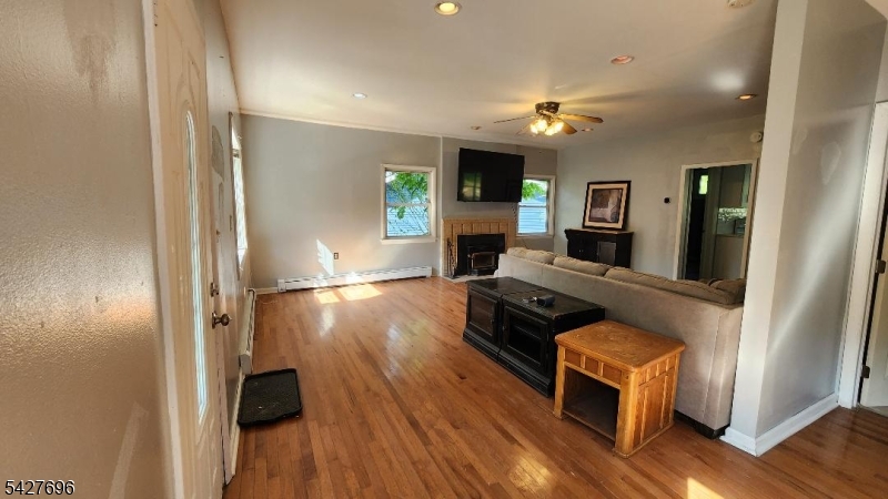 306 Nariticong Ave Property Photo 5