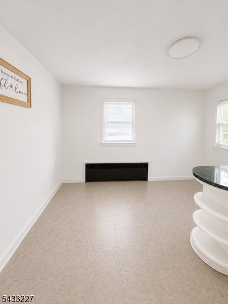 292 Florida Ave 2 Property Photo 9