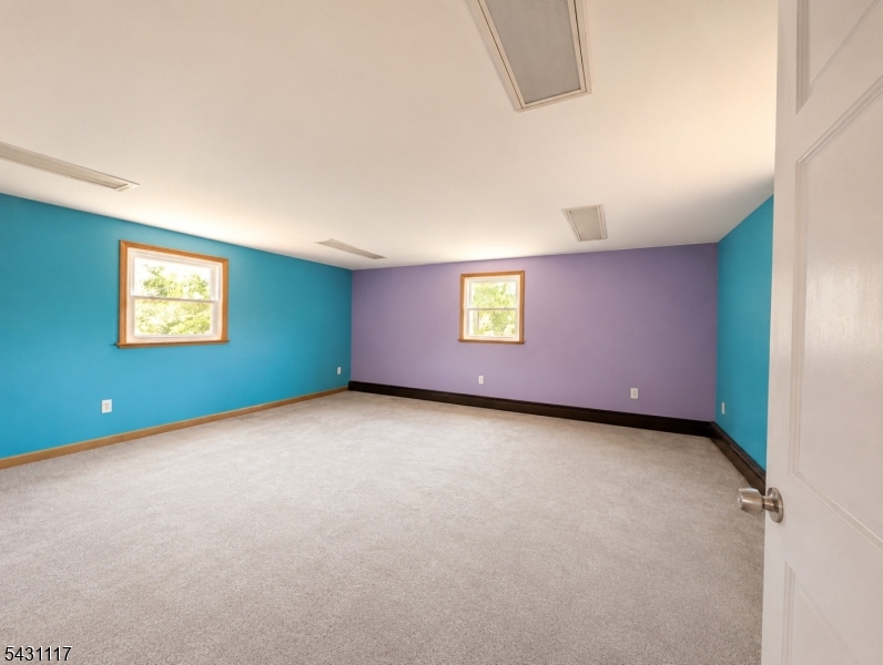 69 W End Ave Property Photo 21