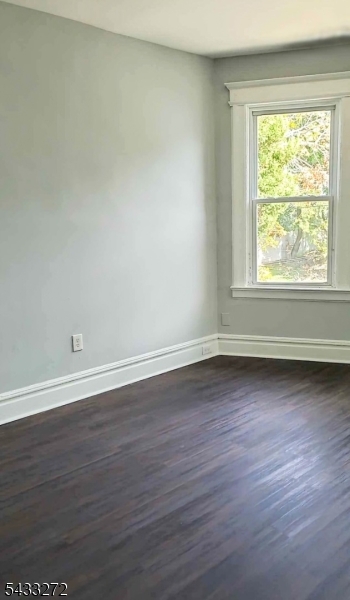 129 22nd St Property Photo 6