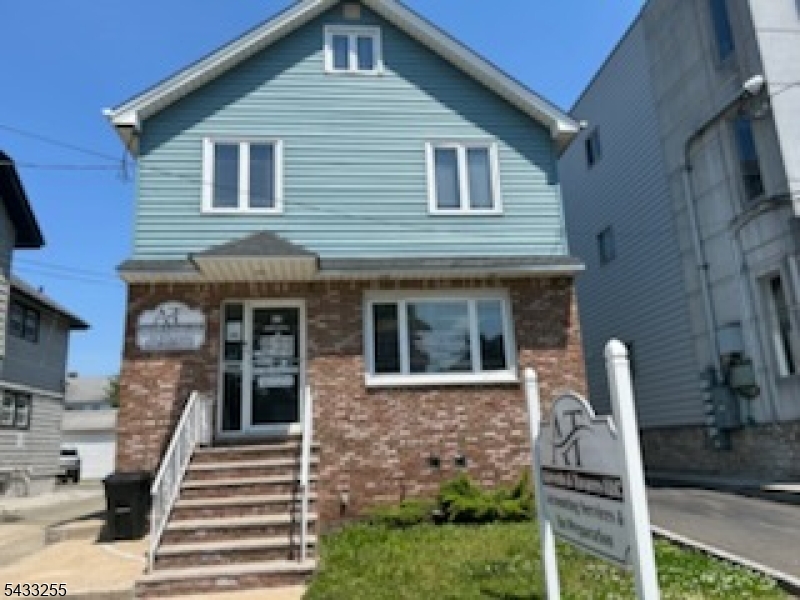 65 Elmora Ave 1 Property Photo 6