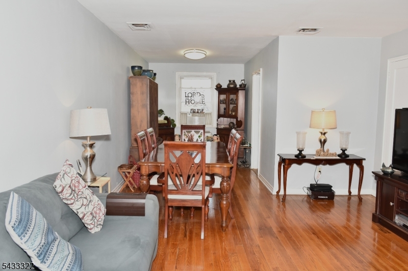 35 Elmwood Ter 35 Property Photo 5