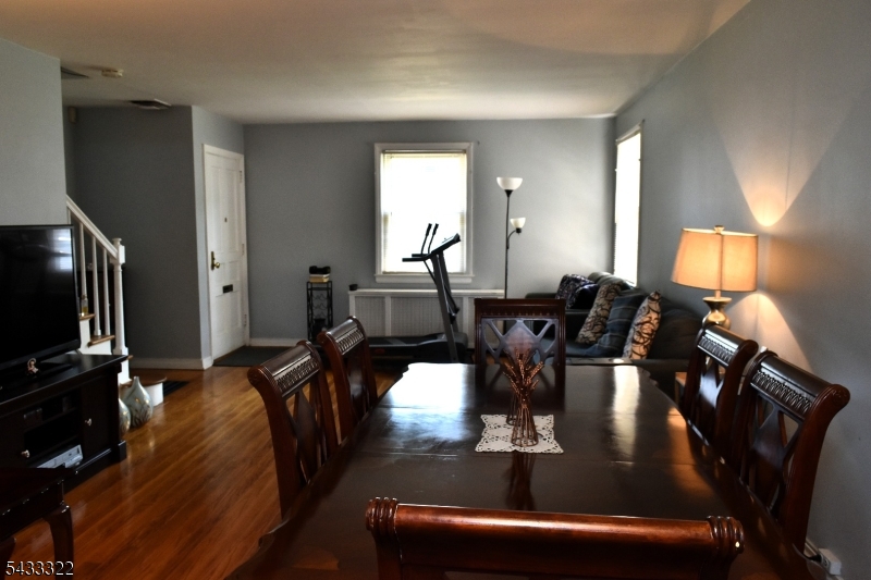 35 Elmwood Ter 35 Property Photo 6