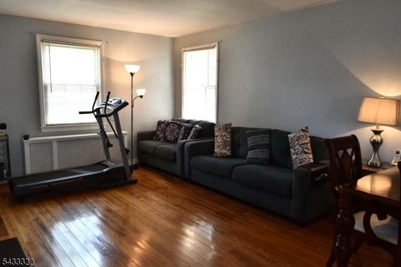 35 Elmwood Ter 35 Property Photo 7