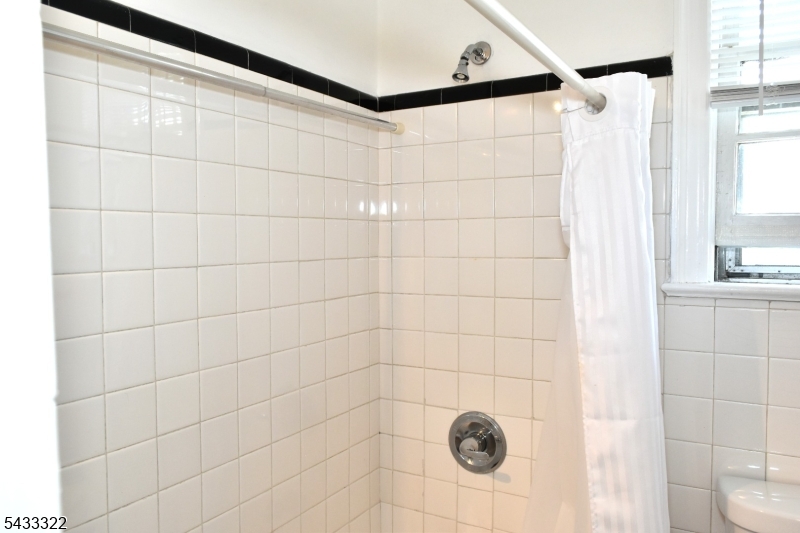 35 Elmwood Ter 35 Property Photo 19