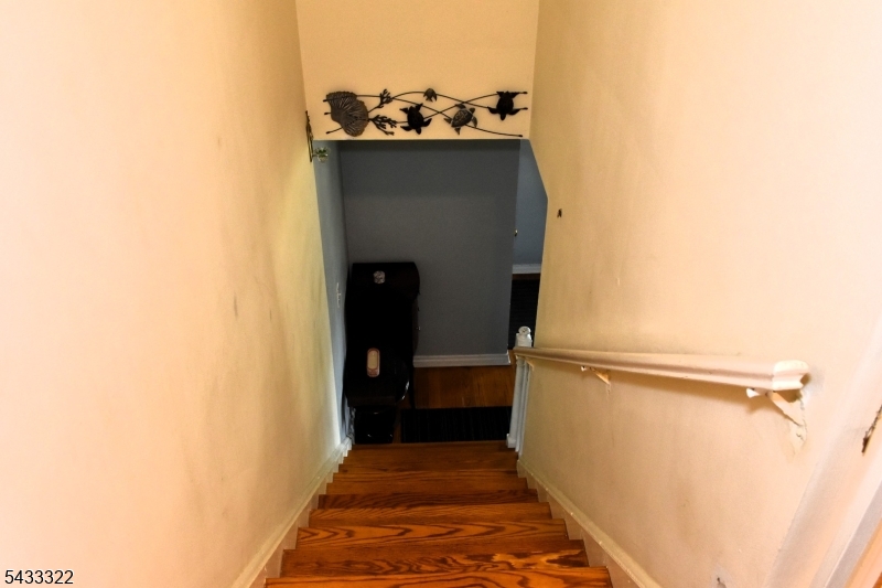 35 Elmwood Ter 35 Property Photo 20