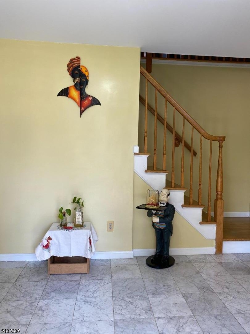 10 Warrior Way Property Photo 2