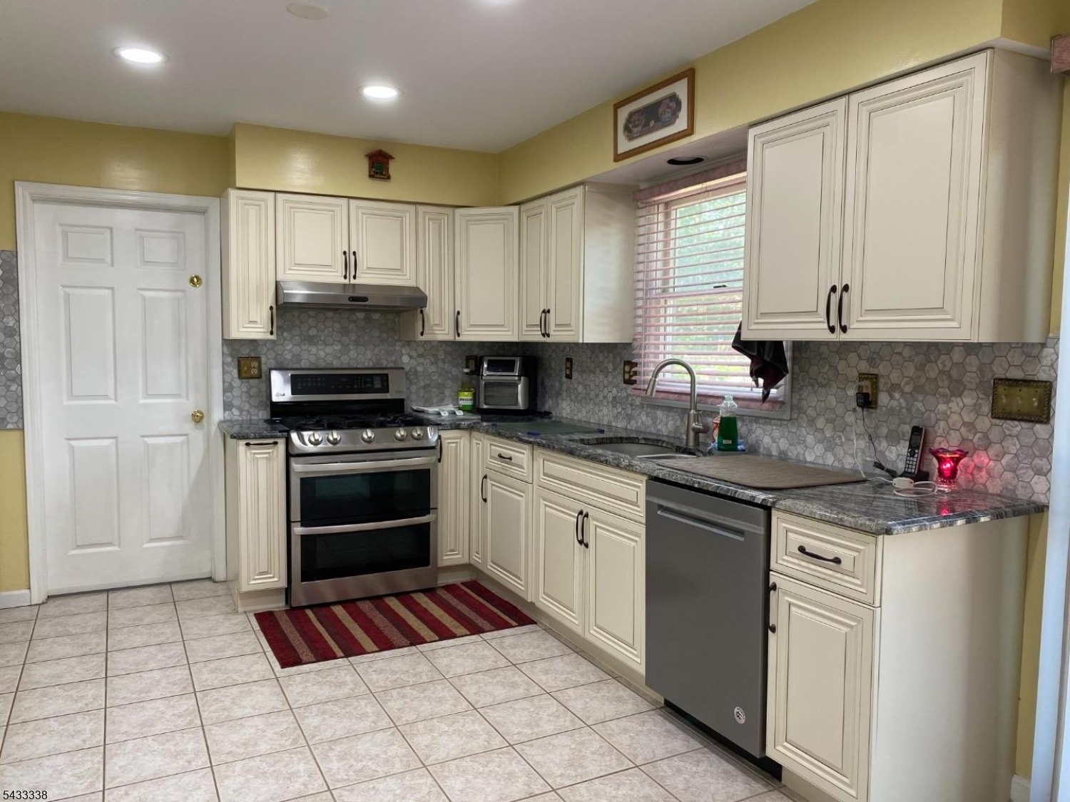 10 Warrior Way Property Photo 3