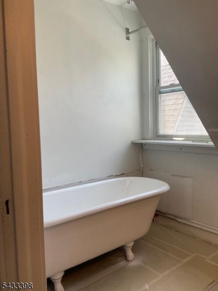 29 S 17th St 3 Property Photo 2