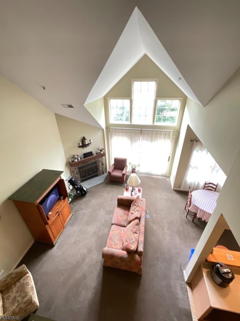 4 Maple Cres Unit 22 Property Photo 7