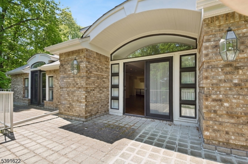 830 W Shore Dr Property Photo 32