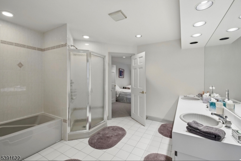 830 W Shore Dr Property Photo 34