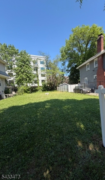 N Maple Ave Property Photo 4