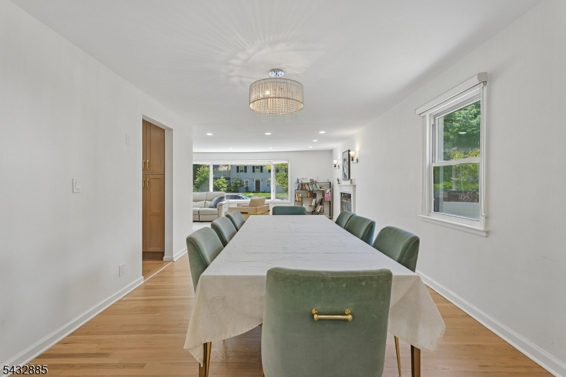 215 Exeter Way Property Photo 18