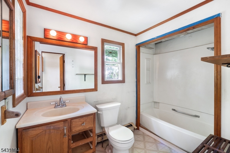 76 Brooksyde Ave Property Photo 11