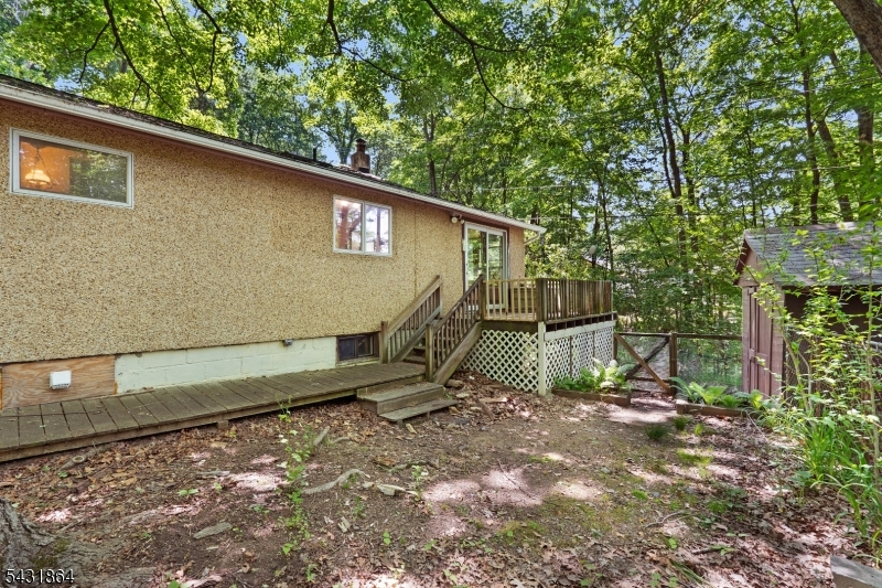 76 Brooksyde Ave Property Photo 20