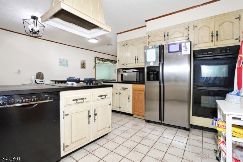 54 Stalter Property Photo 11