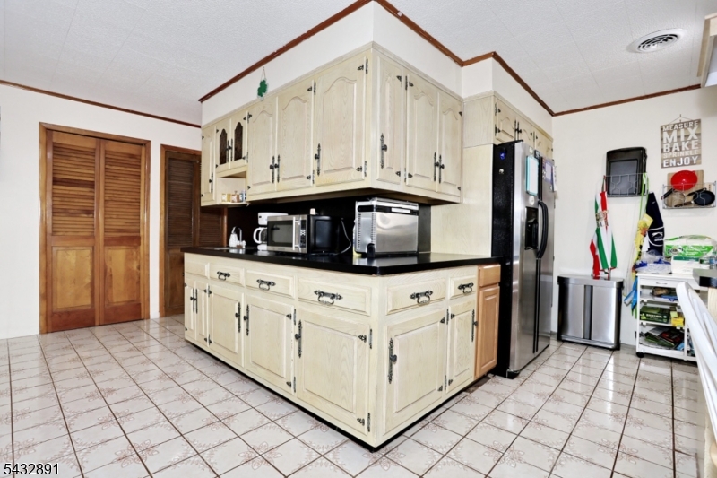 54 Stalter Property Photo 13