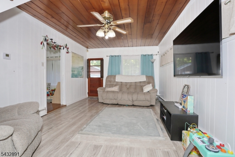 54 Stalter Property Photo 14