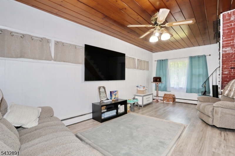 54 Stalter Property Photo 15