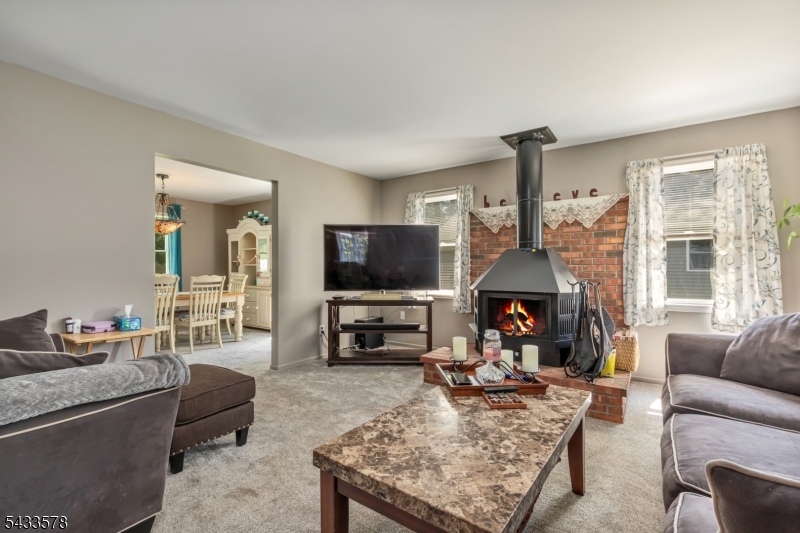 1 Edgar Ave Property Photo 17