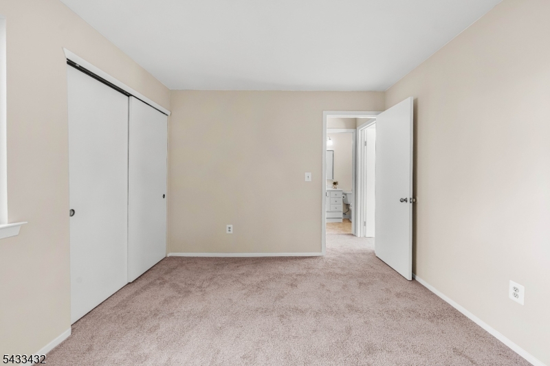 313 Spruce Hills Dr 313 Property Photo 26