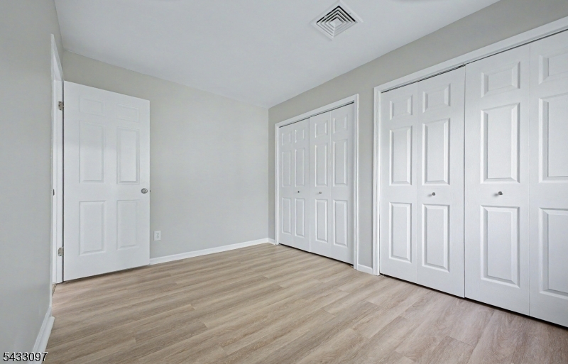 22 Flynn Pl Property Photo 23