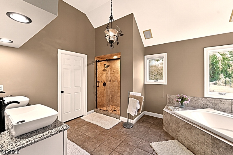 41 Sutton Farm Rd Property Photo 19