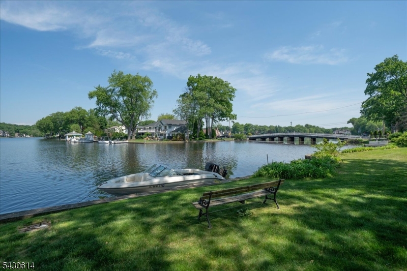 63 E Shore Rd Property Photo 2
