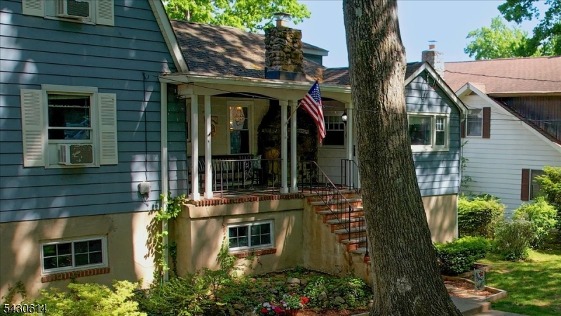63 E Shore Rd Property Photo 7