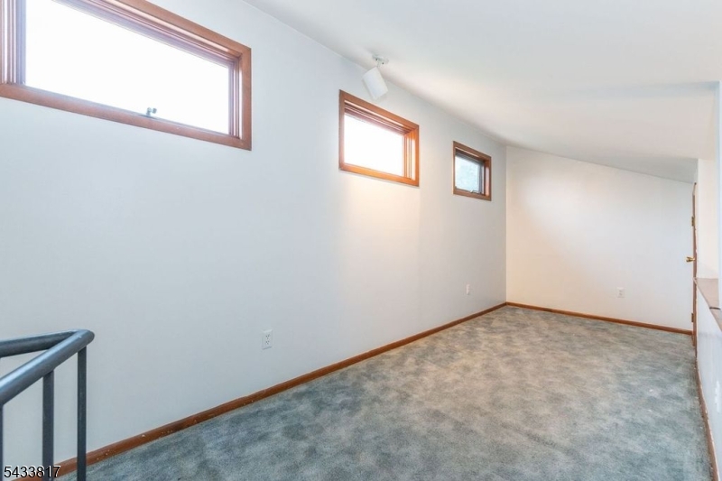 131 Mcpeek Rd Property Photo 17