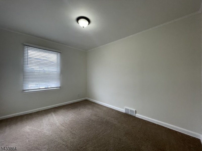 1584 Walker Ave Property Photo 14