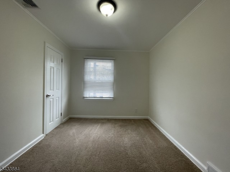 1584 Walker Ave Property Photo 17