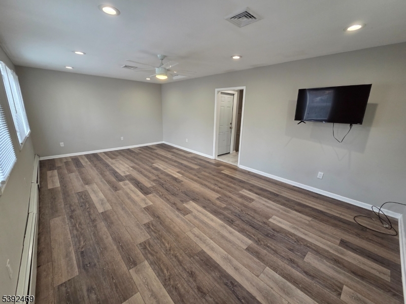 269 Us Highway 206 D Property Photo 1