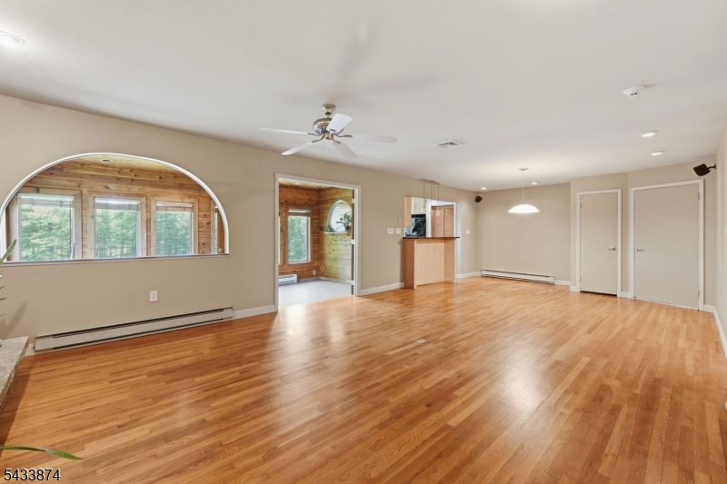 216 E Lake Shore North O103 Property Photo 2