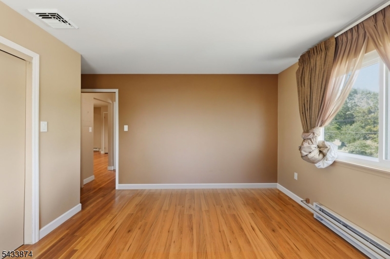216 E Lake Shore North O103 Property Photo 13