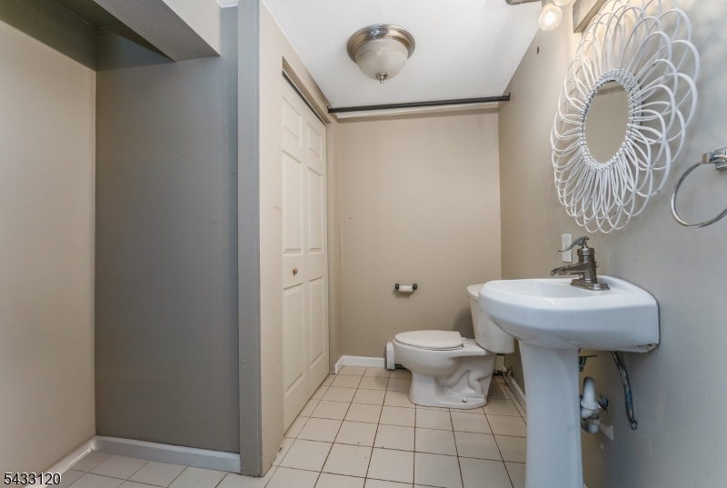 13 Maple Avenue Property Photo 20