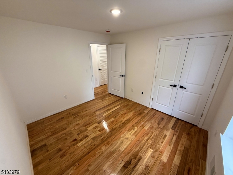 144 Fabyan Pl Property Photo 8