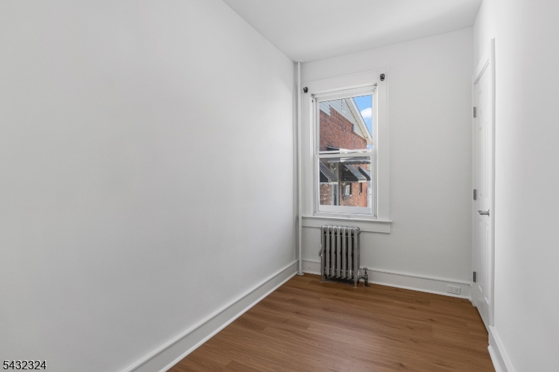 524 Lehigh St Property Photo 17