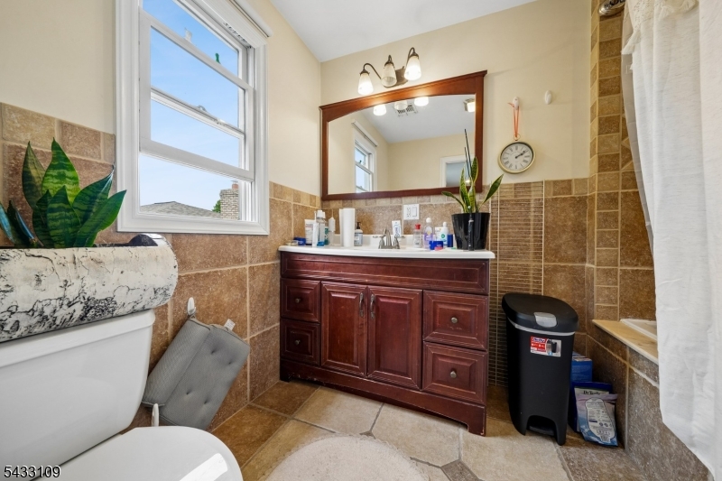 268 Bell Ave Property Photo 18
