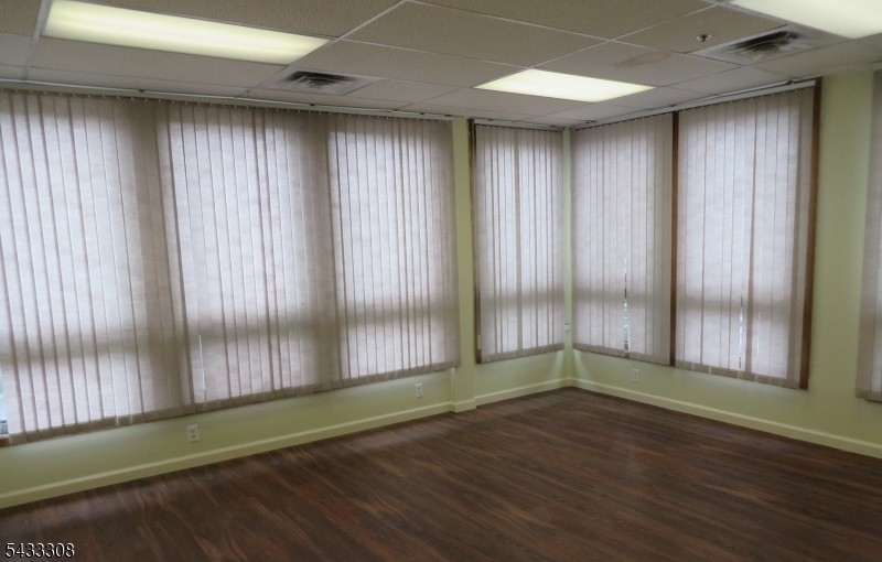 674 Route202206 Property Photo 4