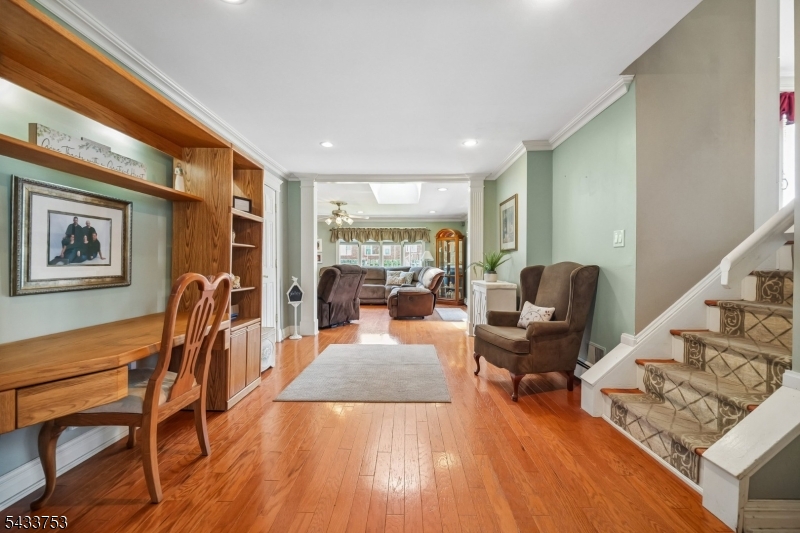 53 Orchard St Property Photo 6